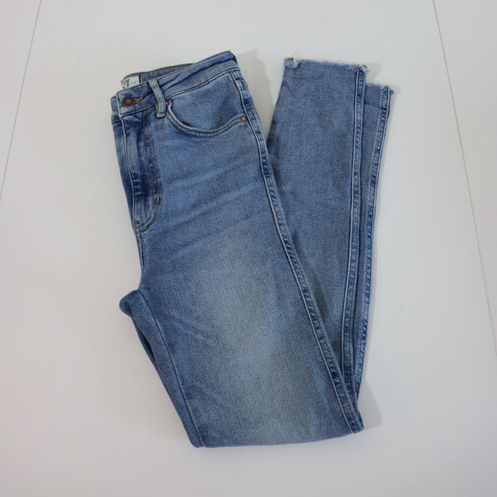 We the Free by Free People Women’s Jegging Skinny Jeans Distressed High Rise 27